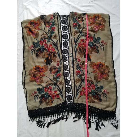 Cover Up BOHO Fringed Summer Wraps Lace Back and Trims - Picture 3 of 7